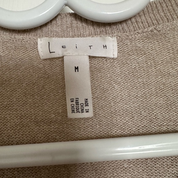 Wool sweater - Picture 2 of 2